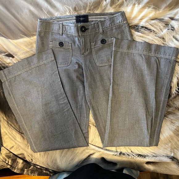 American Eagle Size 2 XS Excellent condition - Picture 1 of 6